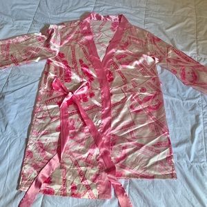 Women’s pink silky money robe